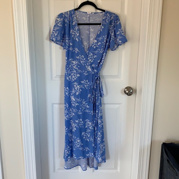 Gap Blue And White Floral Wrap Dress 